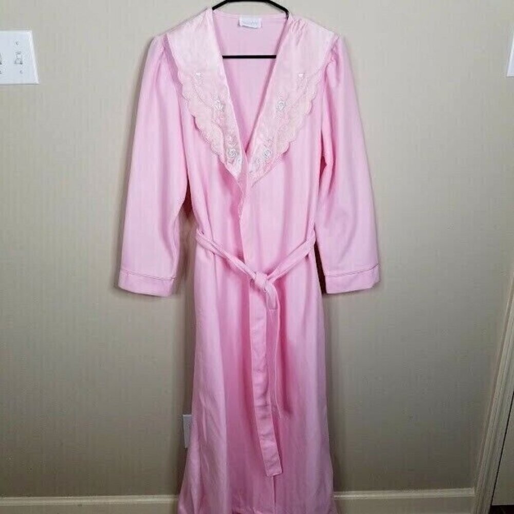Vintage Wolverine Housecoat Robe Size Medium Pink Satin Collar Made USA 80s‎ 90s